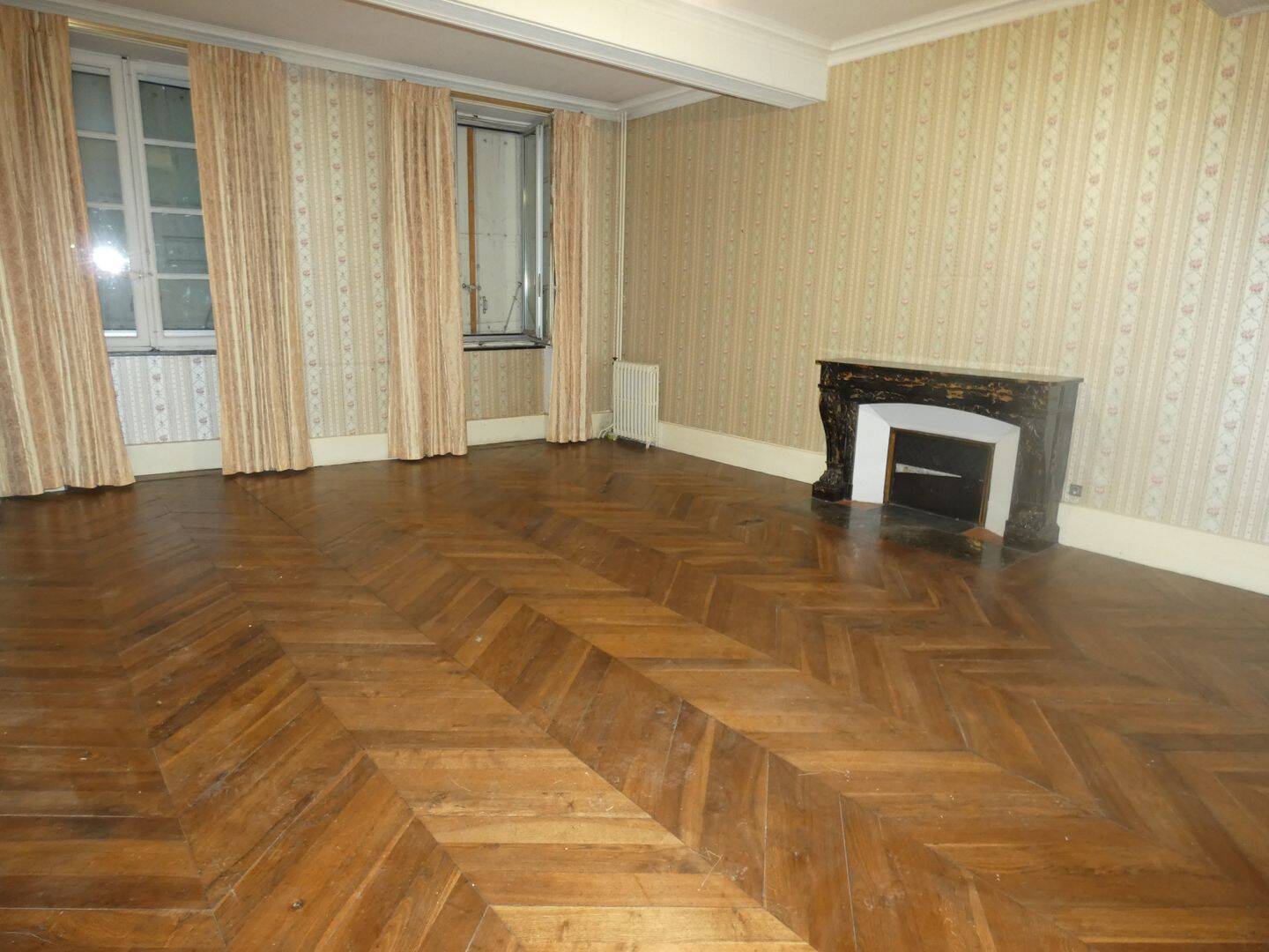 Appartement 4 pièces 170 m² · à Carcassonne · 170 m² · 119 000 €