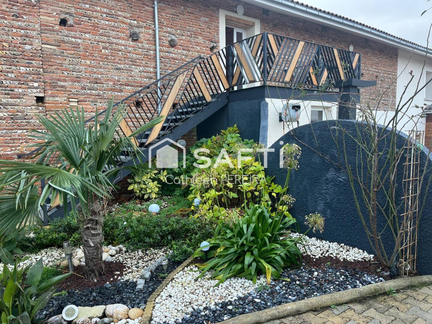 Maison 11 pièces 596 m² · à Rabastens · 596 m² · 980 000 €