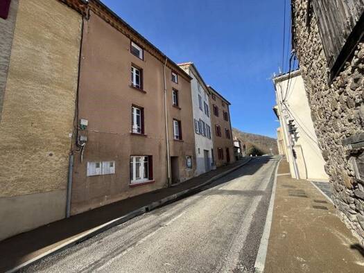 Maison à vendre 159 000 € 6 pièces 5 chambres 118 m² Prayols 09000