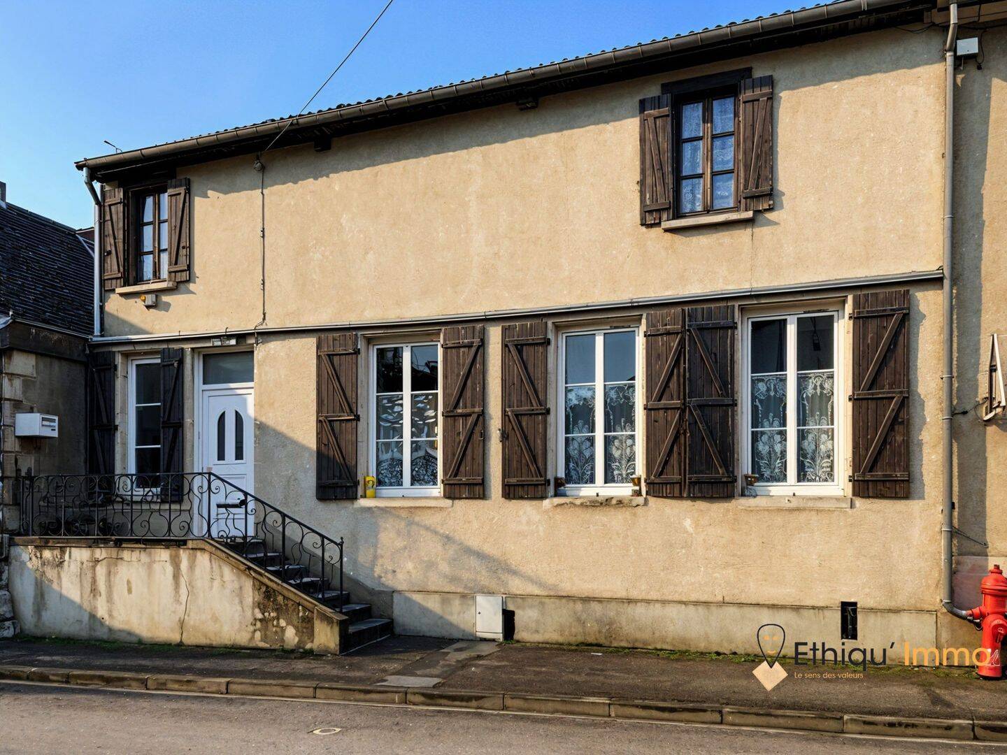 Maison 5 pièces 129 m² · à Wassy · 129 m² · 75 000 €