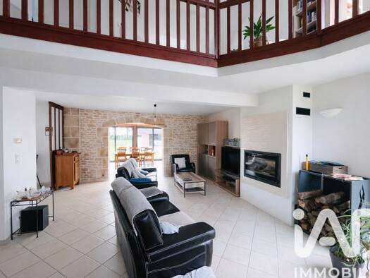 Maison à vendre 395 000 € 6 pièces 4 chambres 157 m² 960 m² de terrain Campagne Pontchâteau 44160