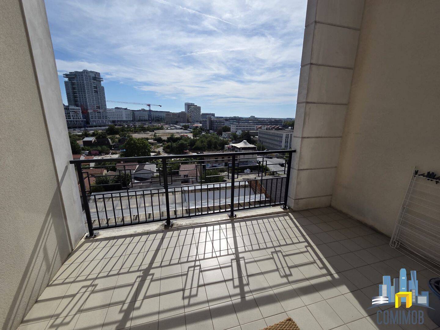 Appartement 2 pièces 42 m² · à Courbevoie · 41,5 m² · 1 490 €