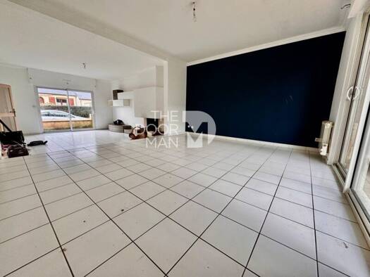 Maison à vendre 273 000 € 6 pièces 4 chambres 140 m² 300 m² de terrain Rive Droite Changé 53810