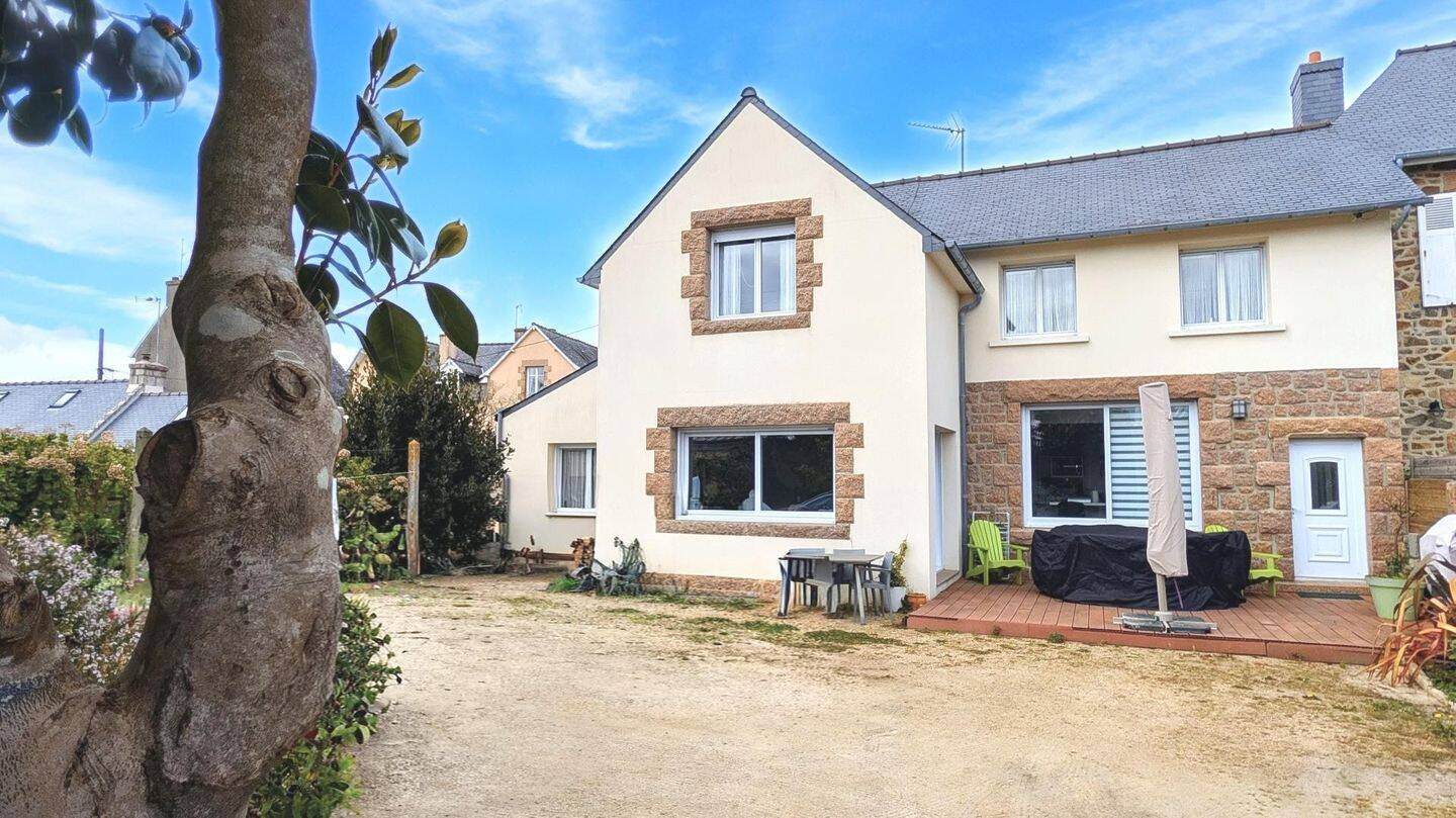 Maison 5 pièces 137 m² · à Perros-Guirec · 137 m² · 373 500 €