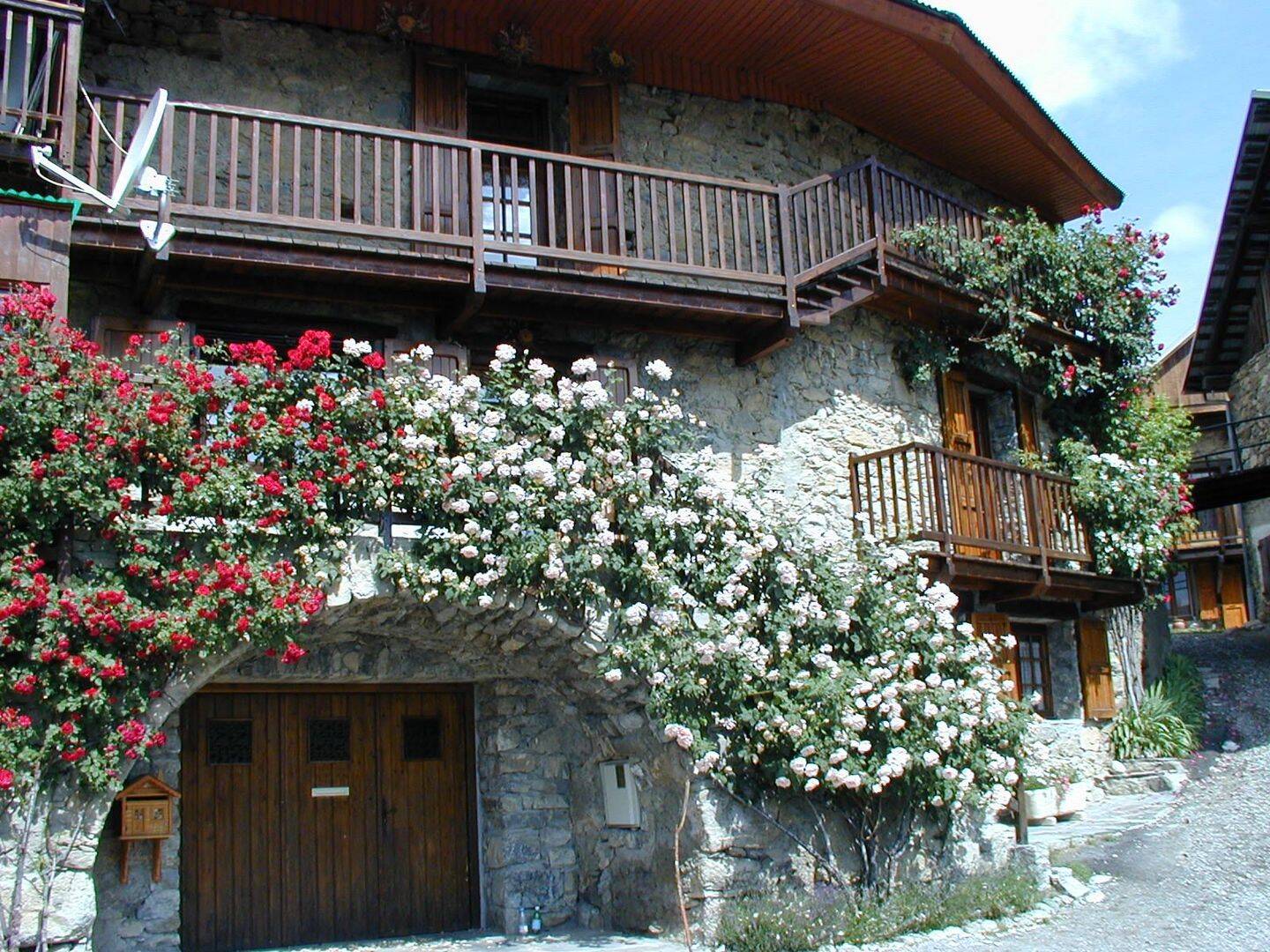 Maison 3 pièces 62 m² · à Champcella · 62 m² · 860 €