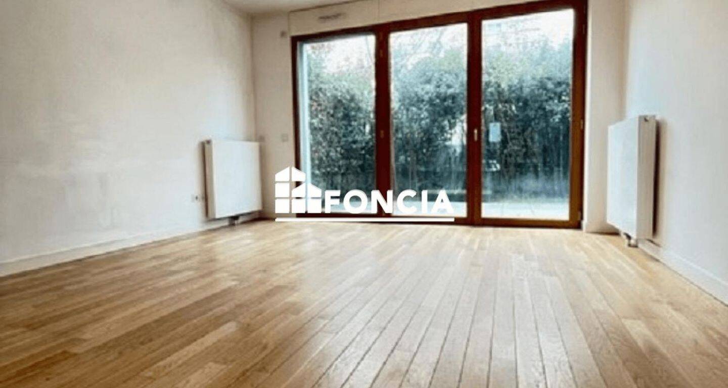 Appartement 2 pièces 57 m² · à Les Ulis · 56,6 m² · 969 €/mois