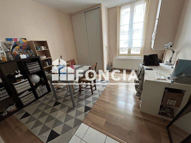 Appartement 1 pièce 31 m² · à Niort · 30,9 m² · 395 €/mois