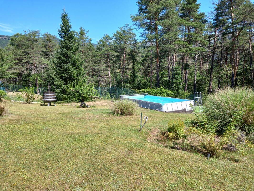 Maison 5 pièces 110 m² · à Collongues · 110 m² · 299 900 €