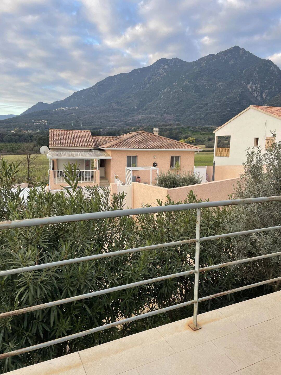 Maison 3 pièces 54 m² · à San-Nicolao · 54,1 m² · 801 €