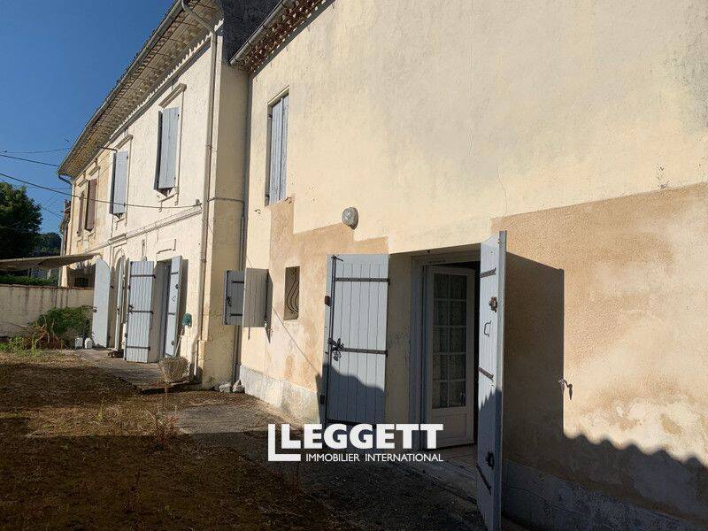 Maison 8 pièces 127 m² · à Saint-Seurin-de-Prats · 127 m² · 88 000 €