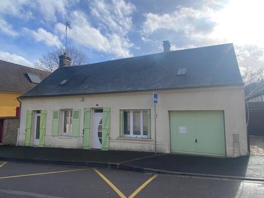 Maison à vendre 184 500 € 4 pièces 2 chambres 112 m² 330 m² de terrain Magny-en-Vexin 95420