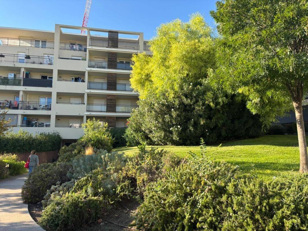Appartement 2 pièces 42 m² · à Marseille 13ème Arrondissement · 42 m² · 153 000 €