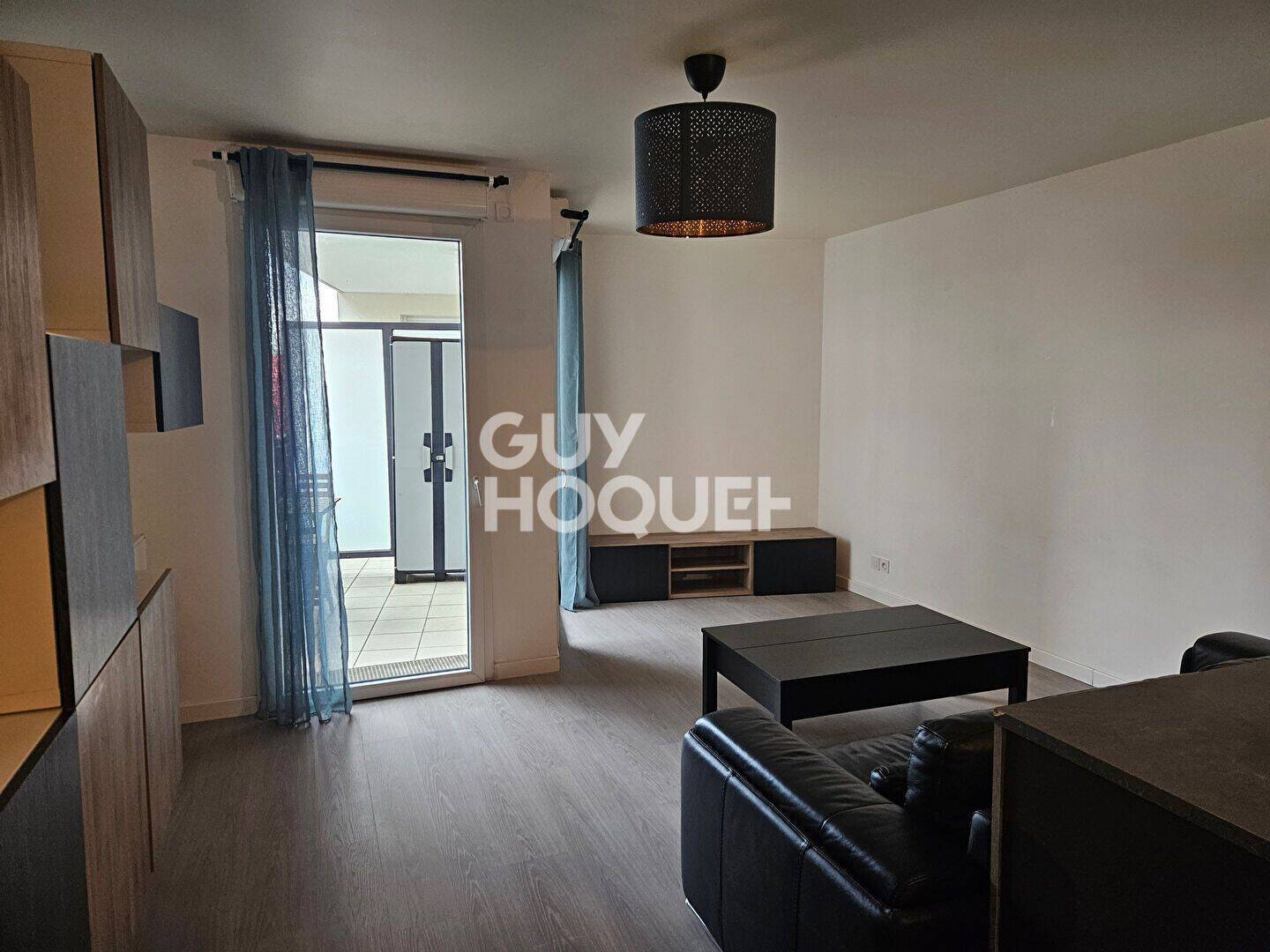 Appartement 2 pièces 44 m² · à Fresnes · 44 m² · 985 €/mois