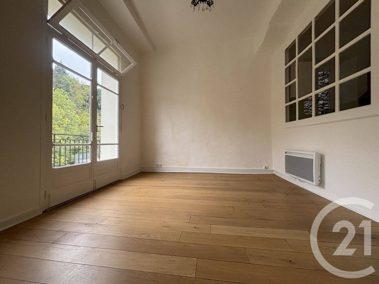Appartement 2 pièces 53 m² · à Tardets-Sorholus · 53 m² · 450 €/mois