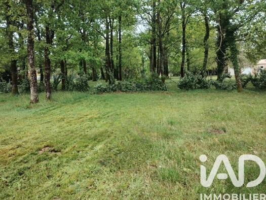 Terrain constructible à vendre 24 500 € 725 m² de terrain Reignac 33860