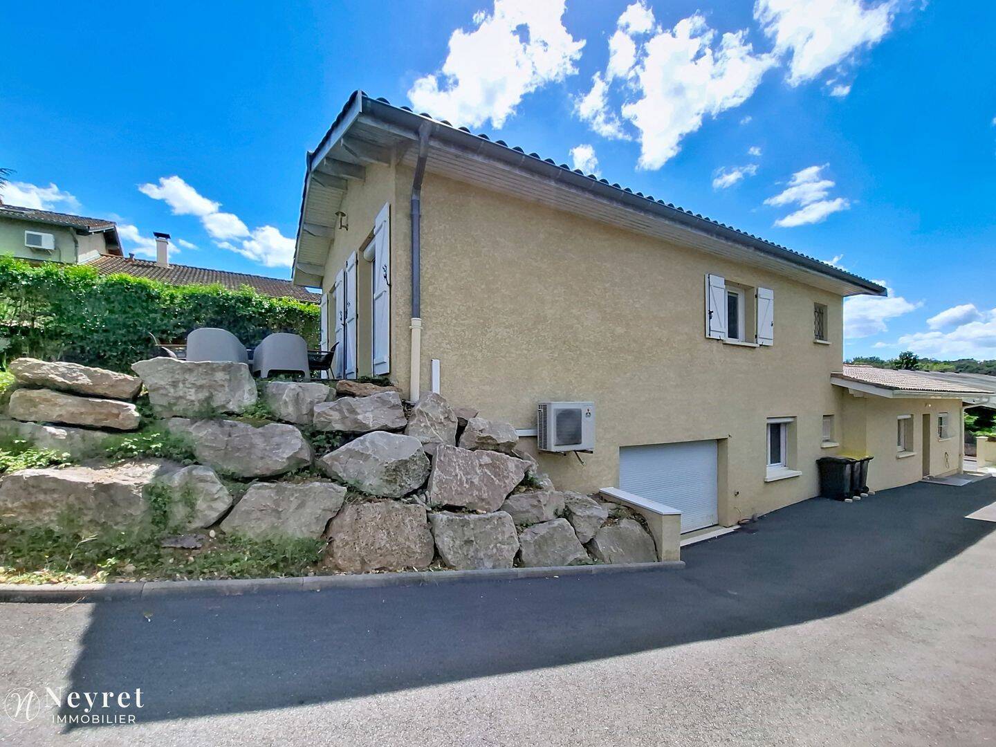 Maison 7 pièces 140 m² · à Vourles · 140,4 m² · 530 000 €