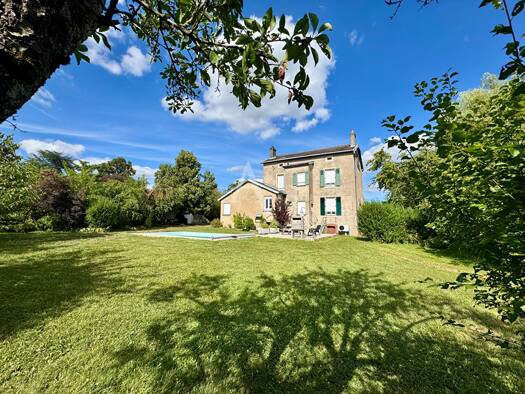 Maison à vendre 499 000 € 9 pièces 5 chambres 224 m² 2 435 m² de terrain Val de Briey 54150