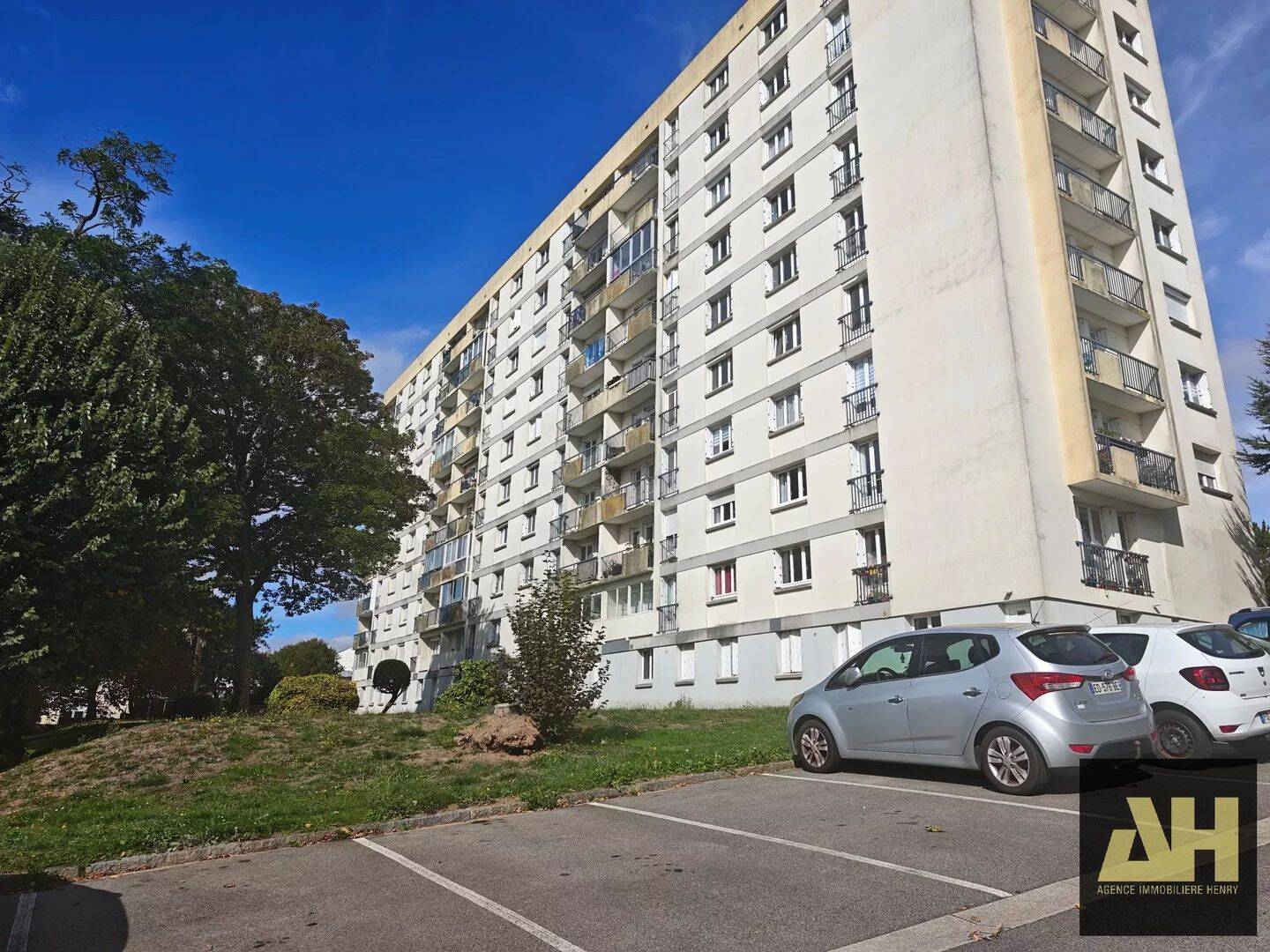 Appartement 3 pièces 75 m² · à Brest · 75 m² · 117 000 €