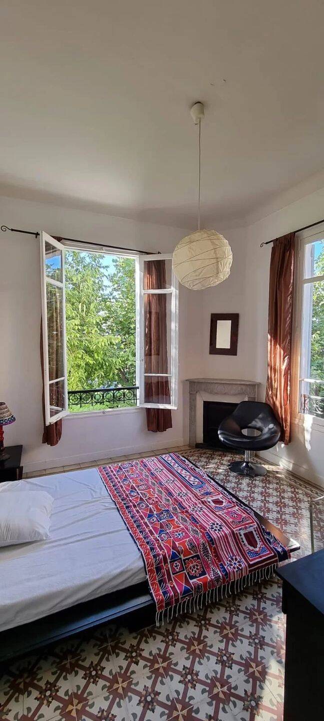 MAISON MEUBLE — 15