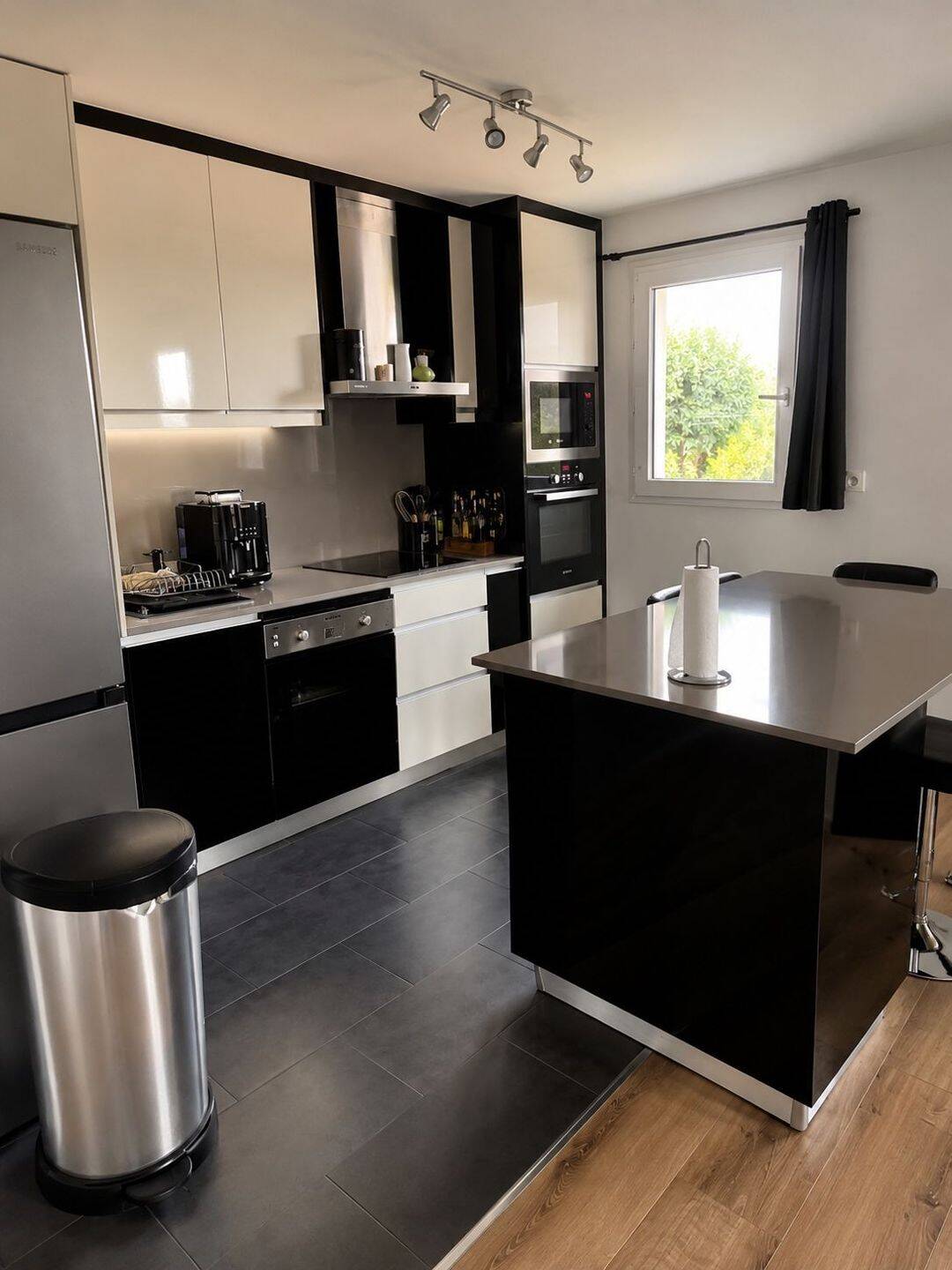 Appartement 2 pièces 48 m² · à Roissy-en-Brie · 48 m² · 980 €