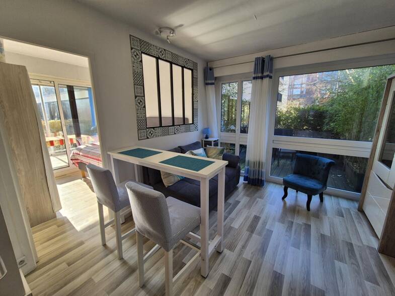 Appartement à vendre 195 700 € 2 pièces 1 chambre 33 m² RDC/4 Jouy Centre-Petit Jouy Jouy en Josas 78350