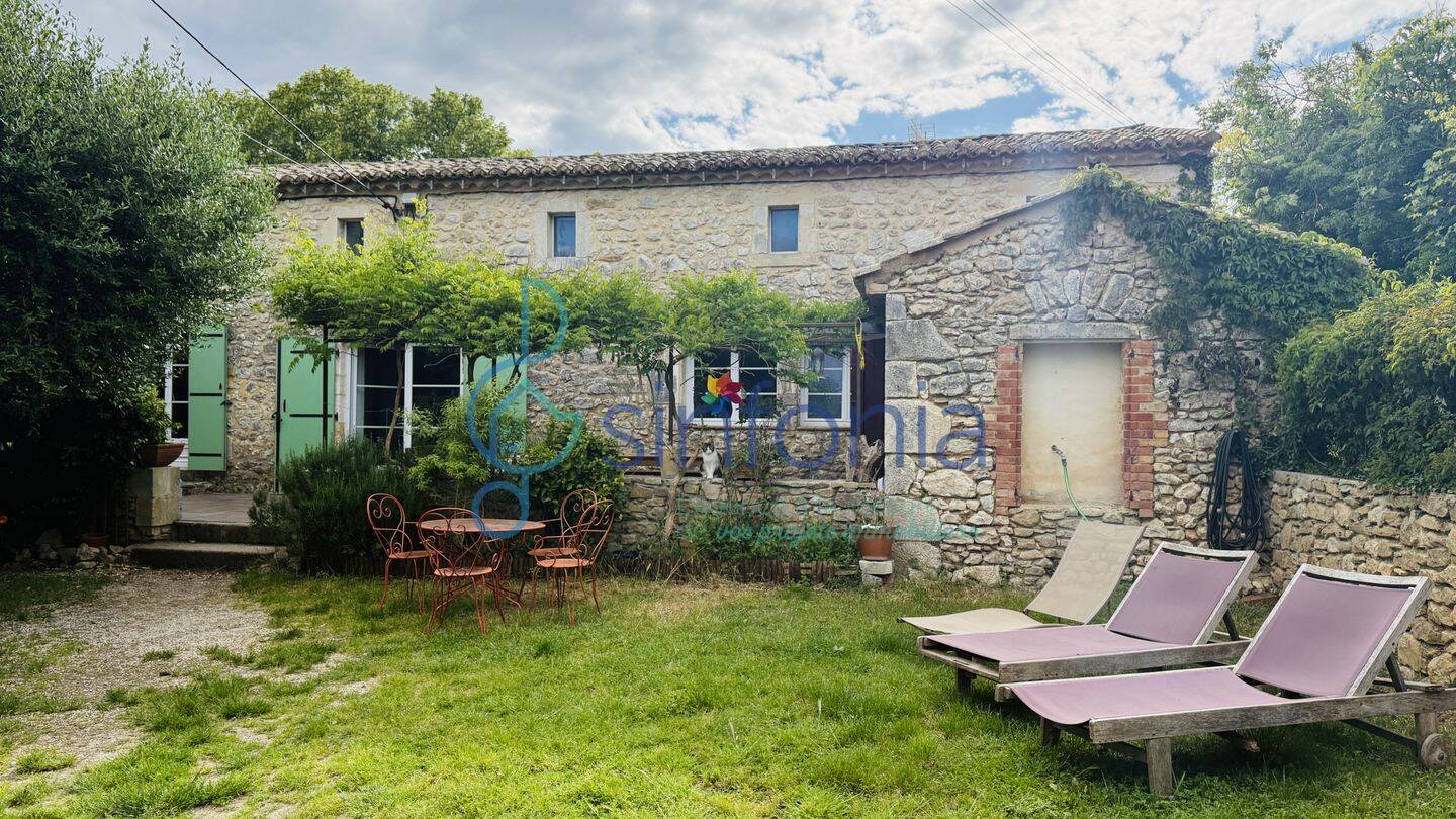 Maison 5 pièces 133 m² · à Goudargues · 132,9 m² · 258 000 €