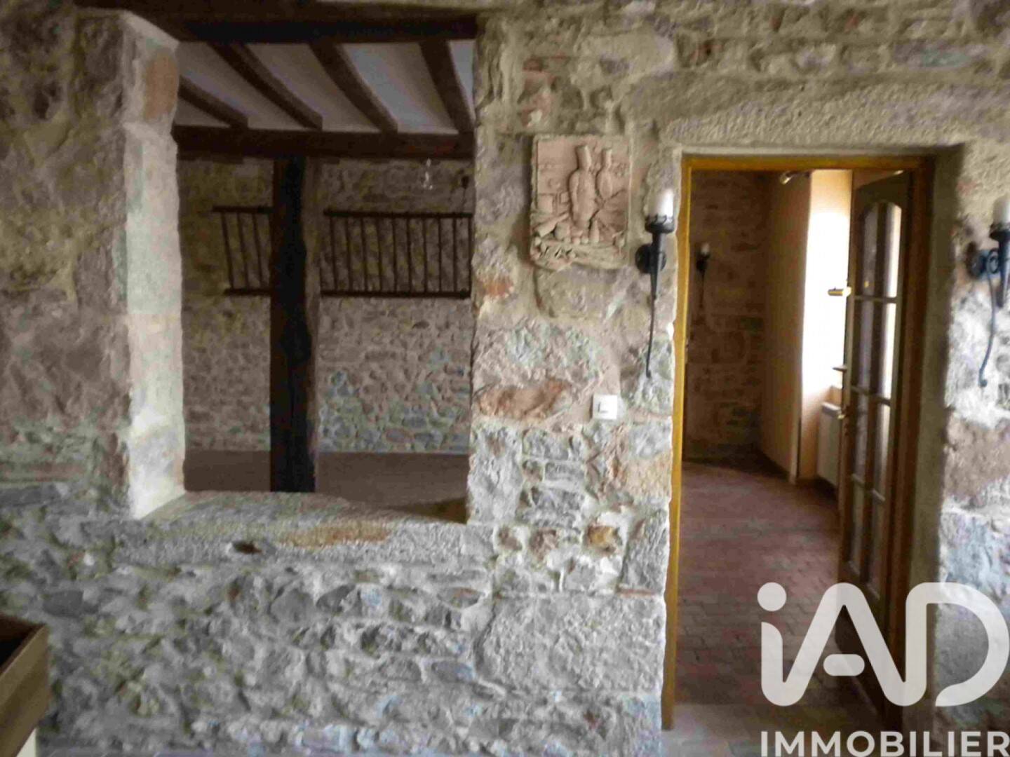 Appartement 5 pièces 132 m² · à Fresnay-sur-Sarthe · 132 m² · 137 000 €