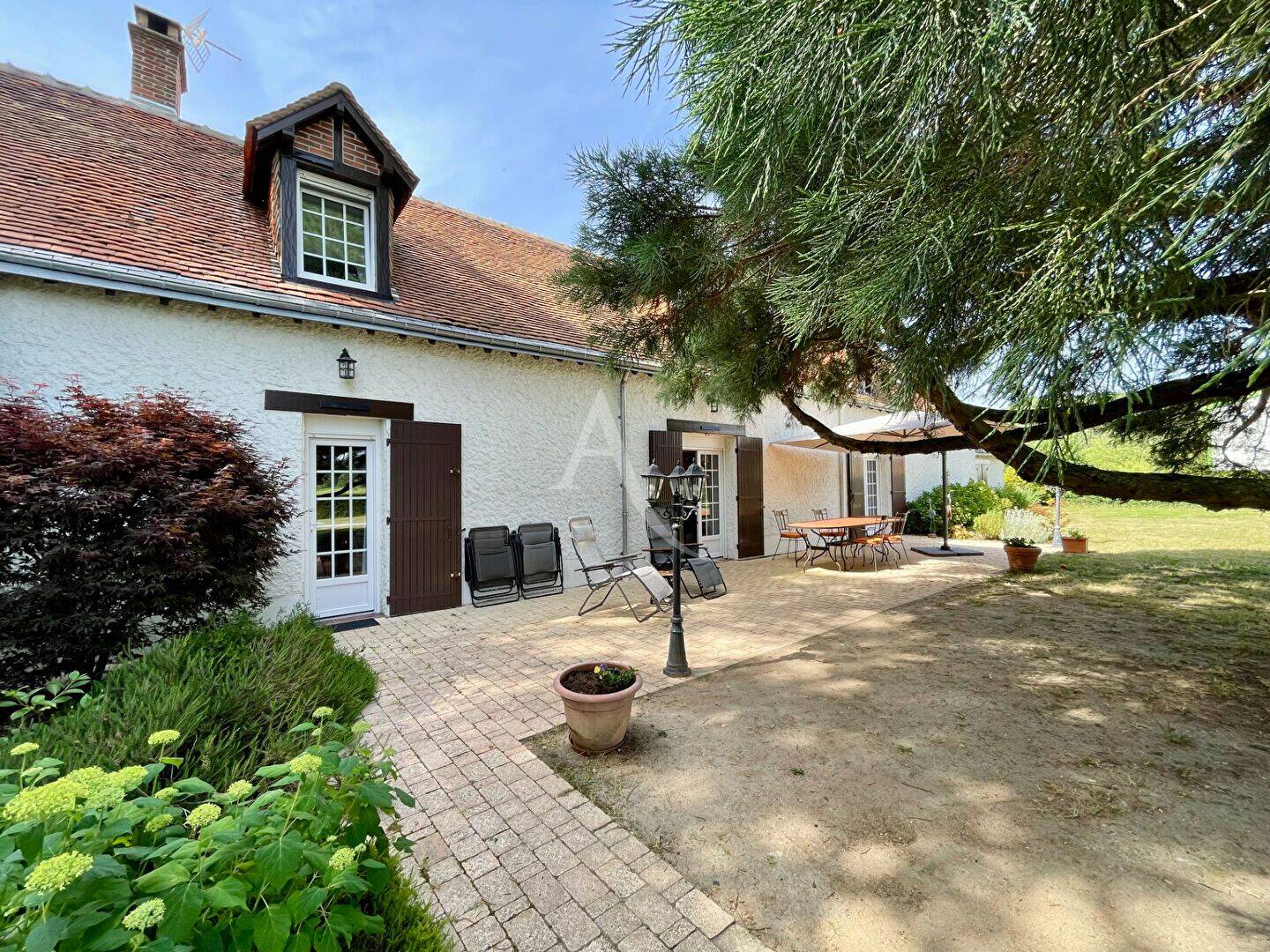 Maison 6 pièces 164 m² · à Le Controis-en-Sologne · 164,4 m² · 265 000 €
