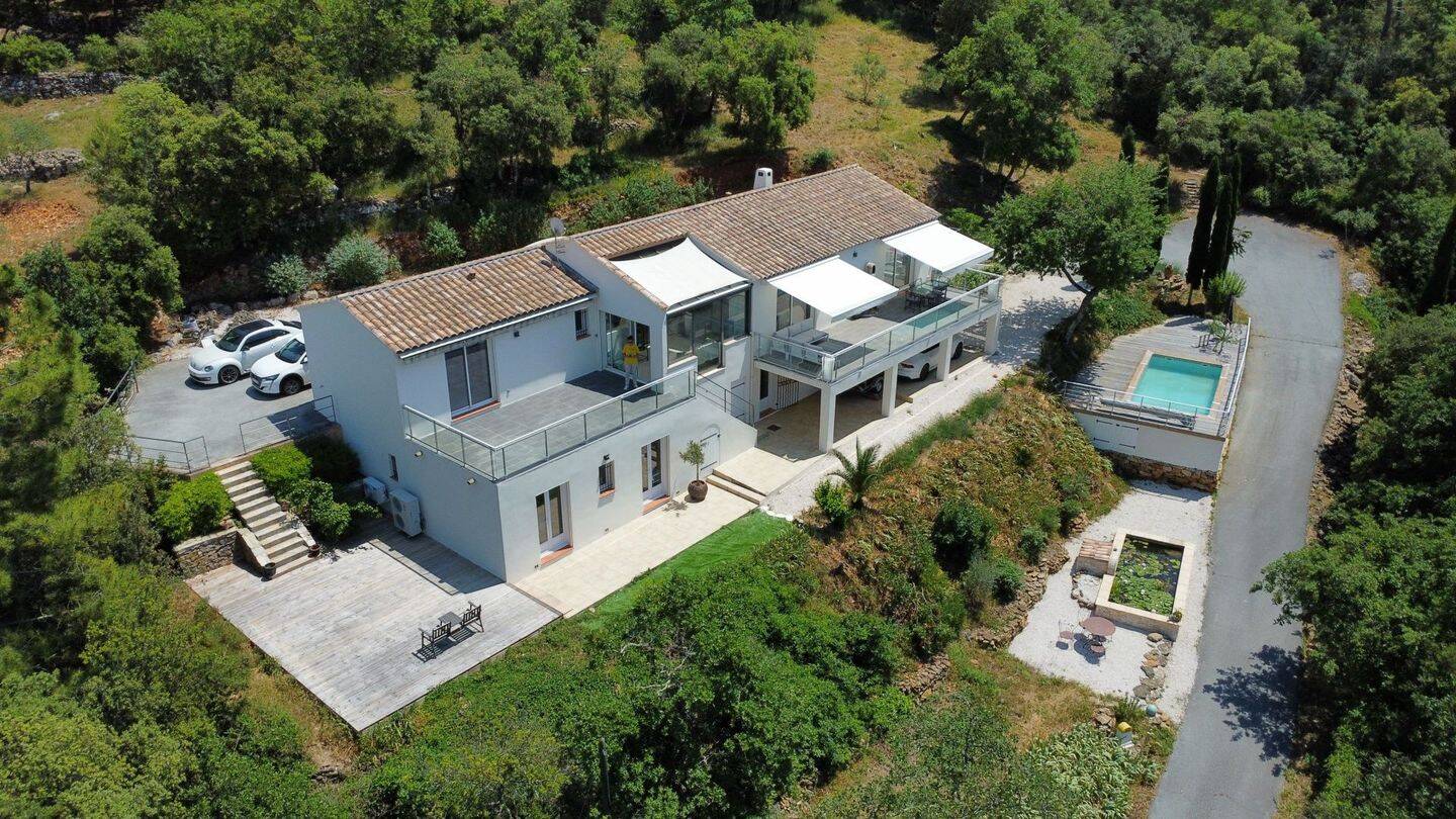 Maison 9 pièces 231 m² · à Cabasse · 231 m² · 689 000 €