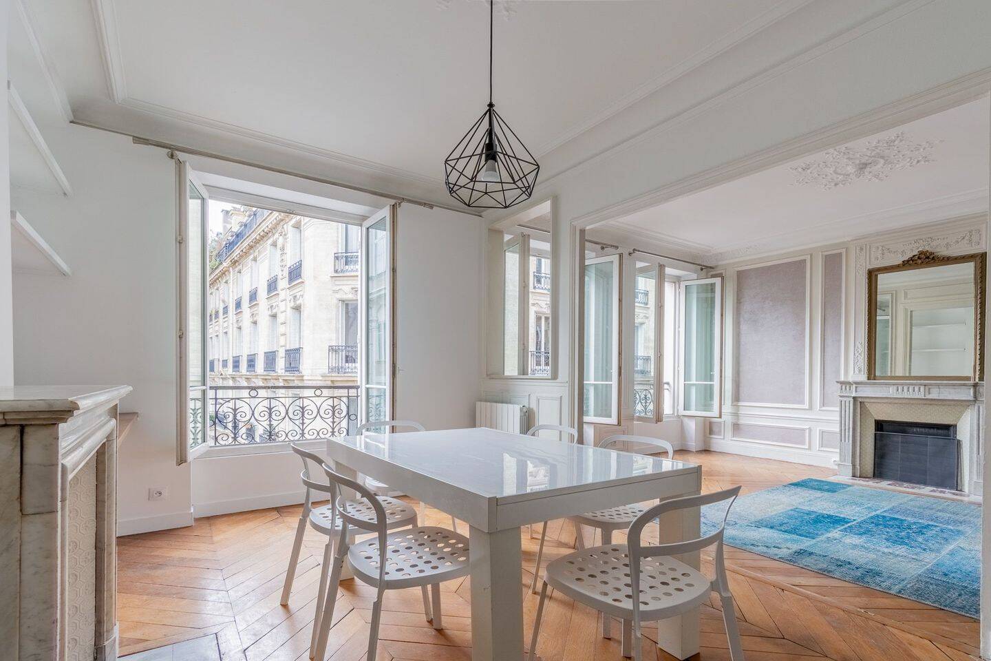 Appartement 3 pièces 58 m² · à Paris 17ème Arrondissement · 58 m² · 2 450 €/mois
