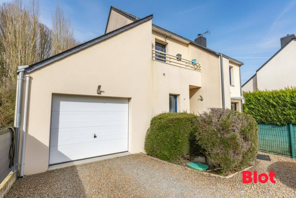 Maison 7 pièces 140 m² · à Betton · 140 m² · 471 900 €