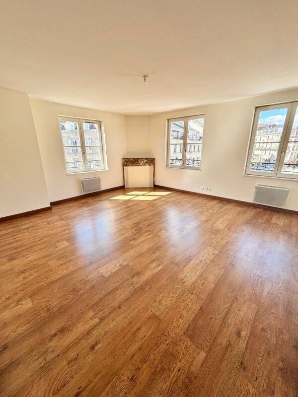 Appartement 4 pièces 74 m² · à Limoges · 74 m² · 650 €