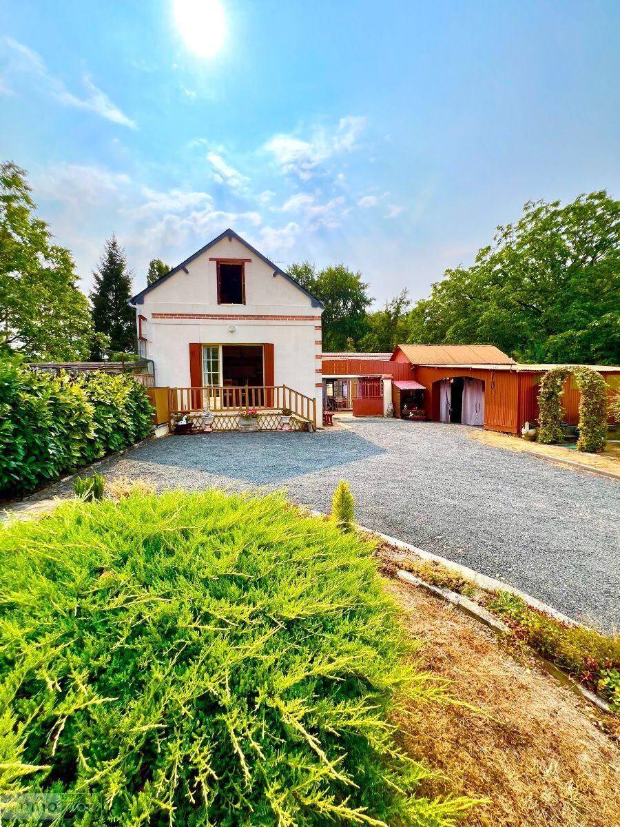 Maison 6 pièces 100 m² · à Loché-sur-Indrois · 100 m² · 139 750 €