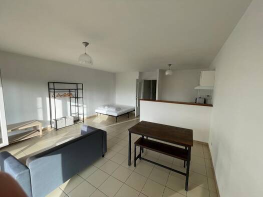 Appartement à louer 665 € 1 pièce 38,6 m² 2ème étage dès le 30/04/2026 Venette 60280