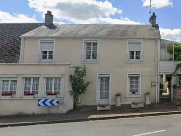 Maison à vendre 73 000 € 5 pièces 4 chambres 130 m² 300 m² de terrain Sancergues 18140