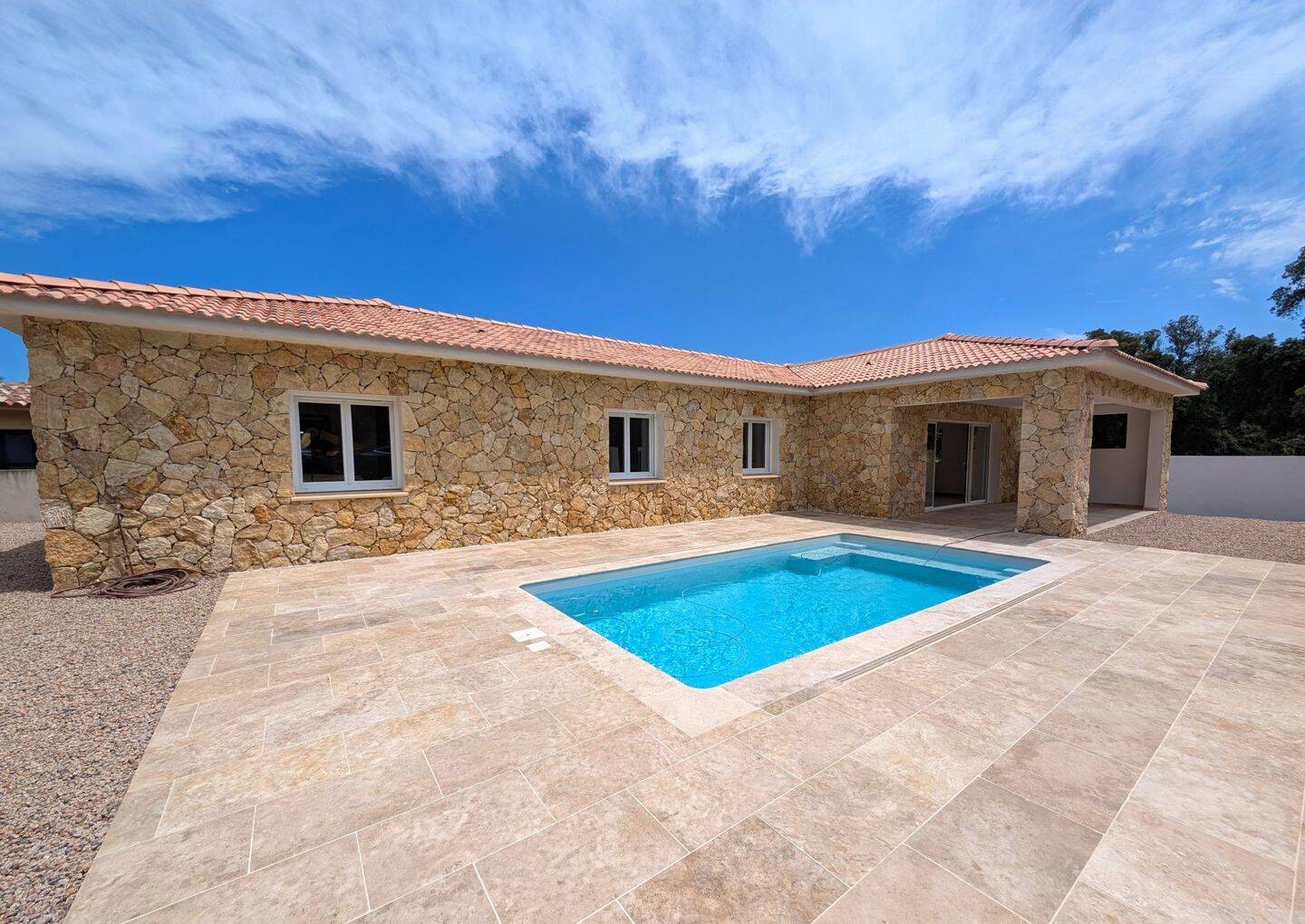 Maison 4 pièces 125 m² · à Ventiseri · 125 m² · 520 000 €