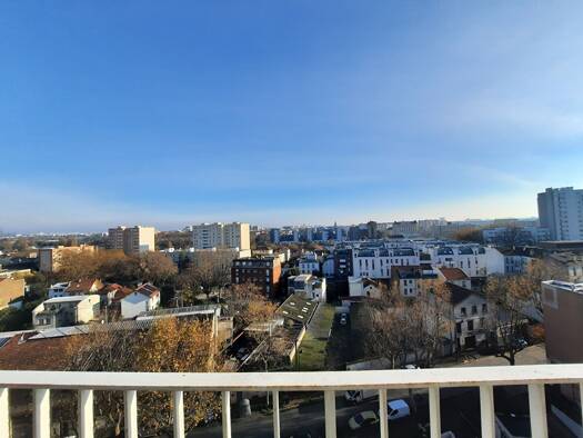 Appartement à vendre 239 000 € 3 pièces 2 chambres 72 m² Étage 9/12 Centre L'Île-Saint-Denis 93450