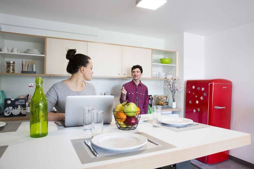 Appartement 1 pièce 105 m² · à Bagneux · 105 m² · 850 €