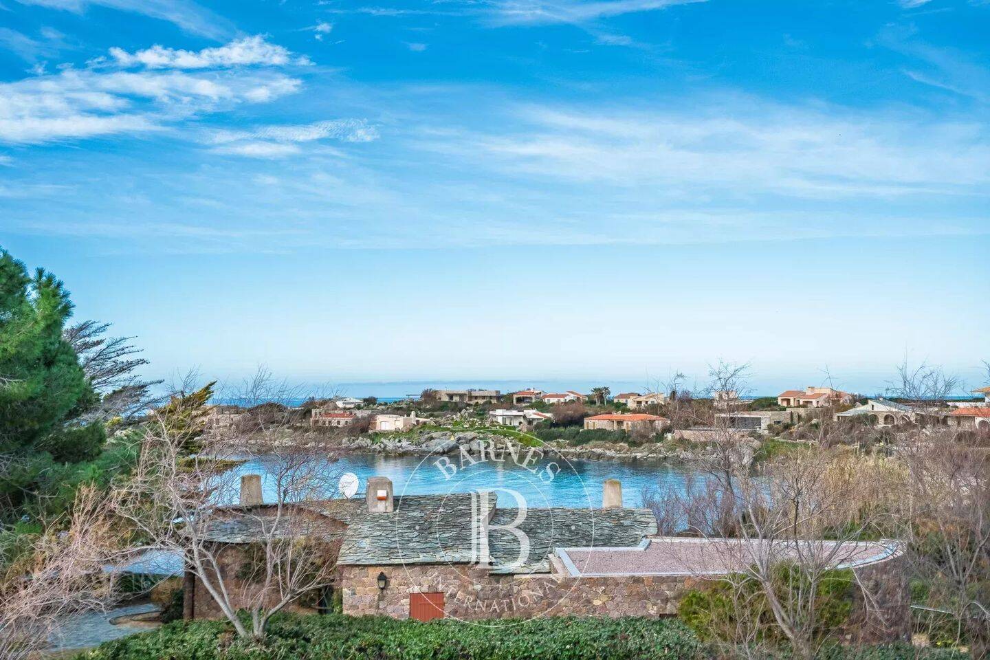 Maison 6 pièces 147 m² · à L'Île-Rousse · 147 m² · 1 200 000 €