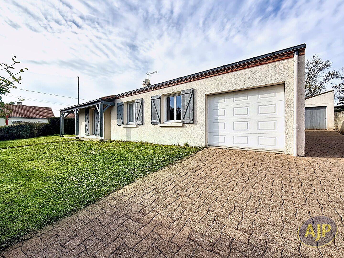 Maison 5 pièces 106 m² · à Brains · 106 m² · 318 500 €