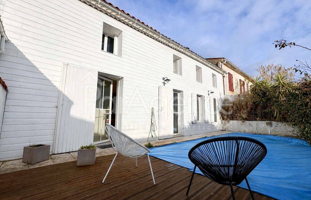 Maison 5 pièces 123 m² · à Saint-Palais-sur-Mer · 123 m² · 365 700 €