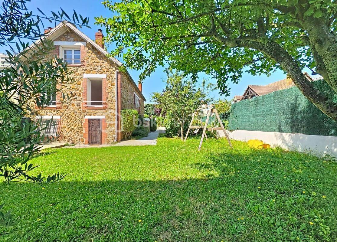 Maison 6 pièces 175 m² · à Vitry-sur-Seine · 175,3 m² · 576 500 €