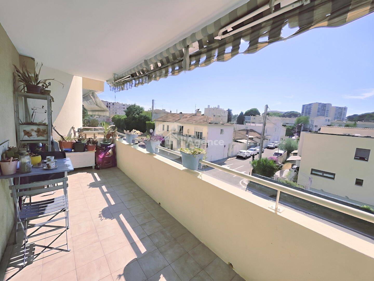 Appartement 3 pièces 63 m² · à Le Cannet · 63,3 m² · 235 000 €