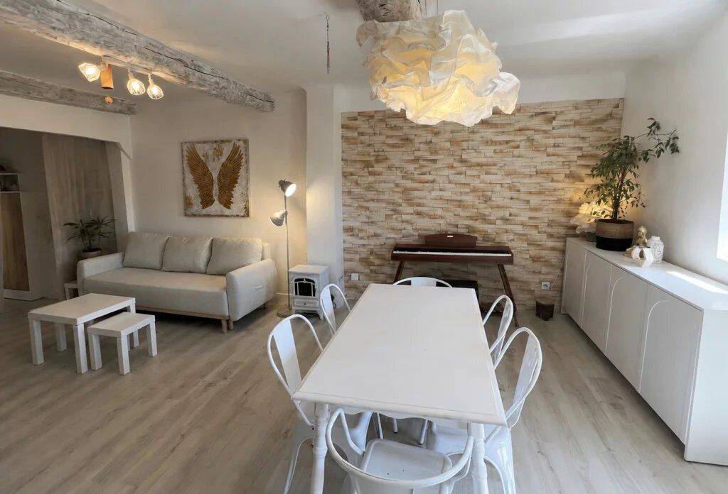 Appartement 53 m² · à Carcès · 52,8 m² · 139 500 €