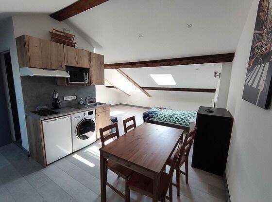Appartement 1 pièce 24 m² · à Lyon 8ème Arrondissement · 24 m² · 717 €