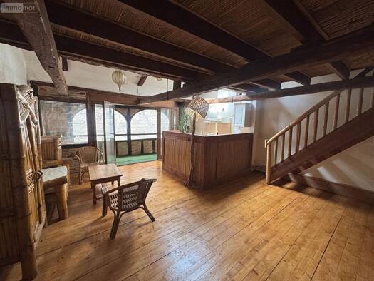 Local commercial à vendre 260 500 € 260 m² de surface de vente Figeac 46100