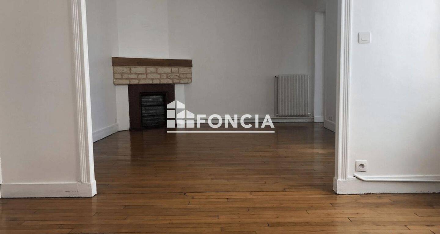 Appartement 3 pièces 62 m² · à Maisons-Alfort · 61,9 m² · 1 345 €