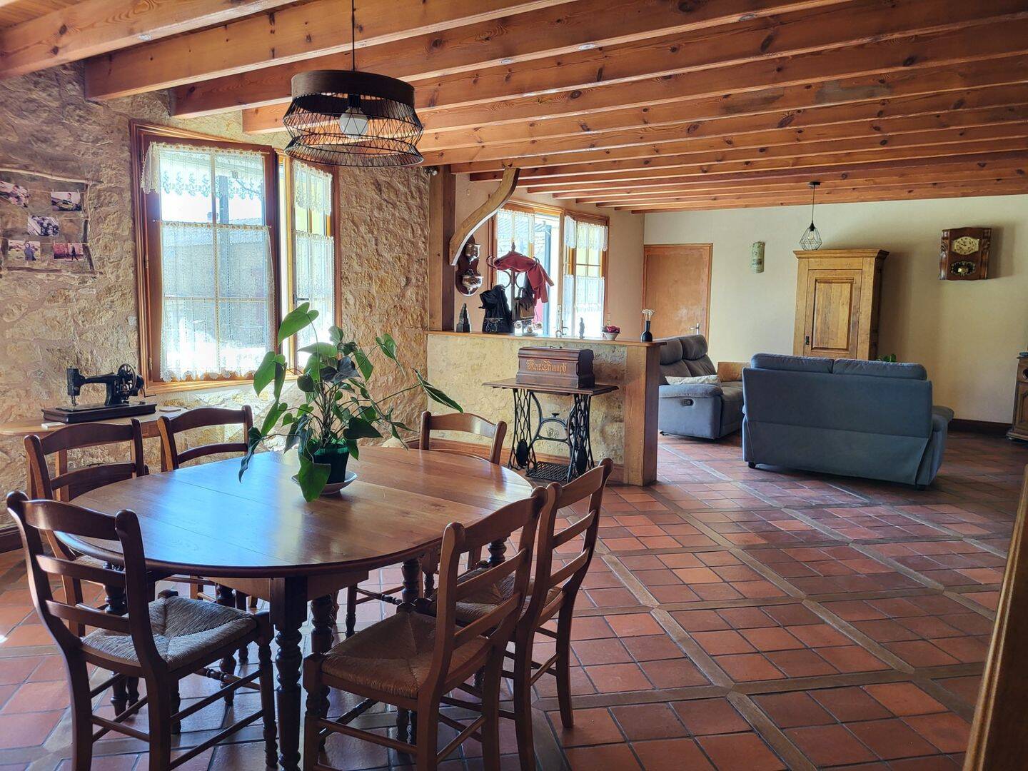 Maison 6 pièces 145 m² · à Airvault · 145 m² · 209 000 €