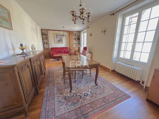 Maison à vendre 243 000 € 7 pièces 3 chambres 130 m² 460 m² de terrain Mormant 77720