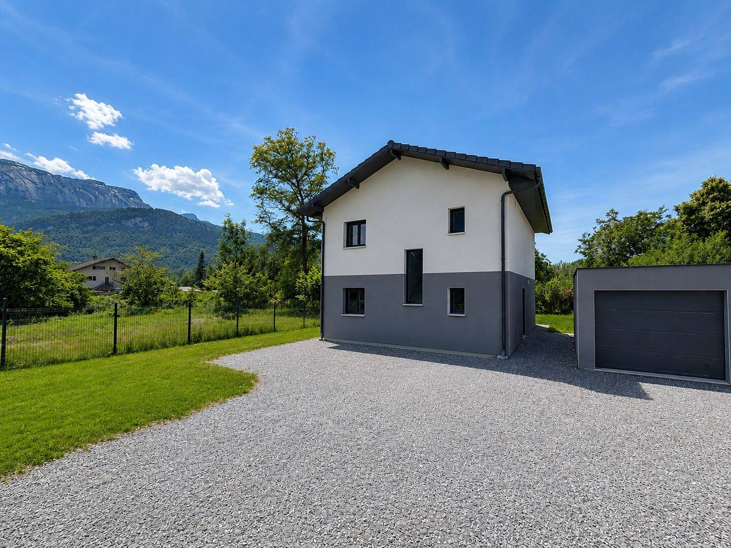Maison 4 pièces 127 m² · à Thyez · 127 m² · 495 000 €